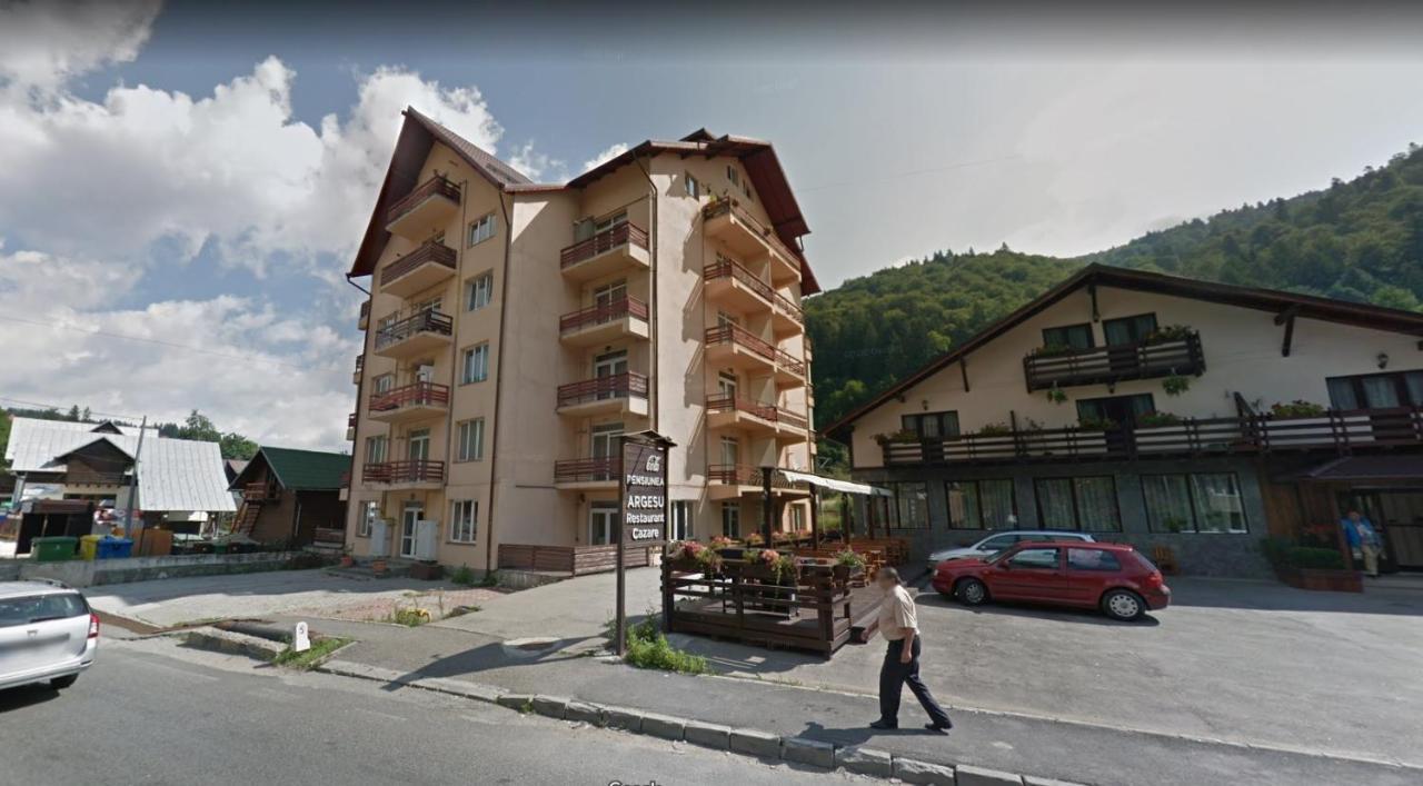 Chic Boutique Apart Sinaia Luaran gambar
